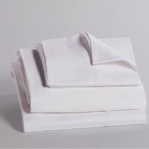 Serenity Sleep Bundle by Resident - Queen sheet set & mattress protector